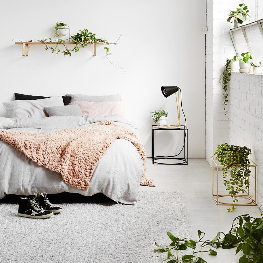 Fake Plants for the Bedroom, Decor Tips